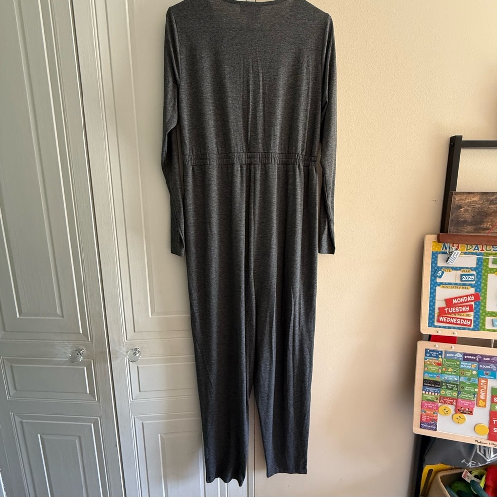 Motherhood‎ Maternity Charcoal Grey Jumpsuit Size Large - Picture 3 of 8